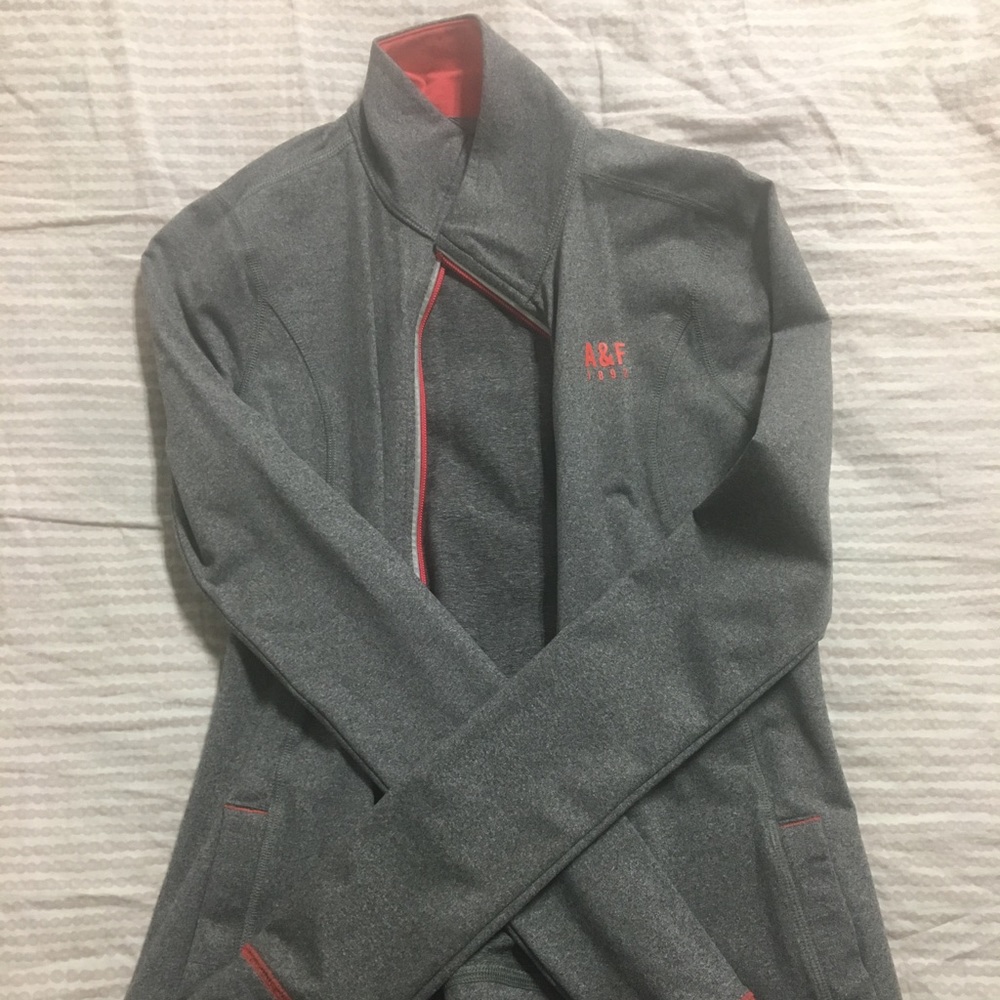 Abercrombie & Fitch Sports Sweater